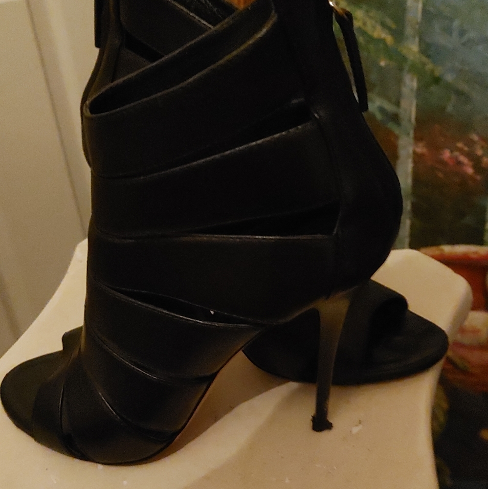 Black Giuseppe Zanotti 38 1/2